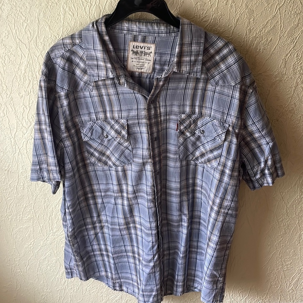 LEVIS men’s button up